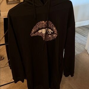 Black Hoodie with Leopard Print Lips Design